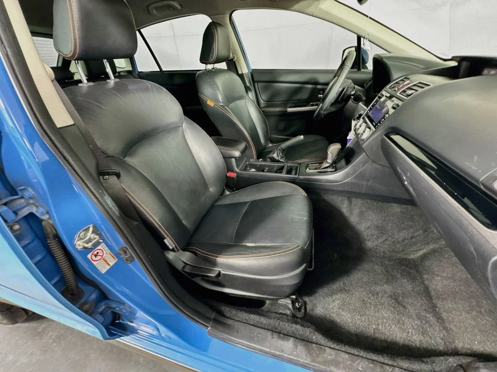 Used 2016 Blue Subaru 2.0i Limited image 33