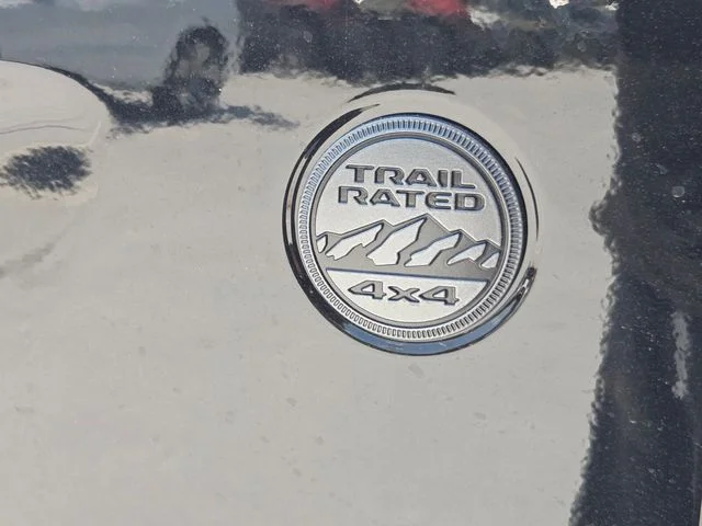 New 2026 Black Clear-Coat Exterior Paint Jeep Sahara image 33