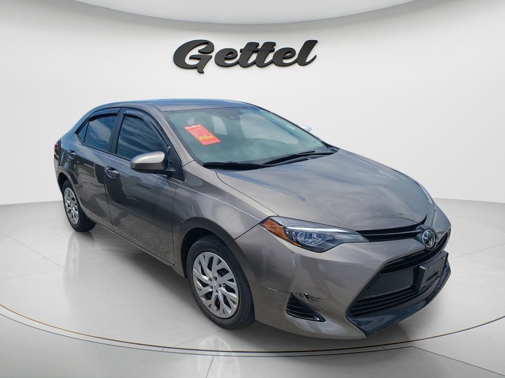 Used 2018 Gray Toyota LE image 2