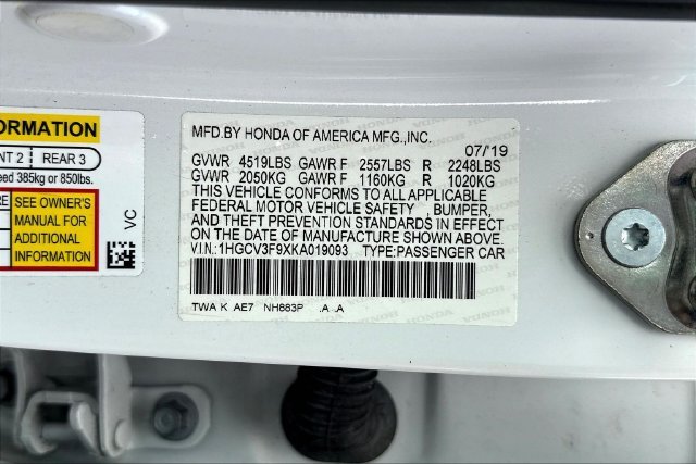 Used 2019 White Honda Touring image 21