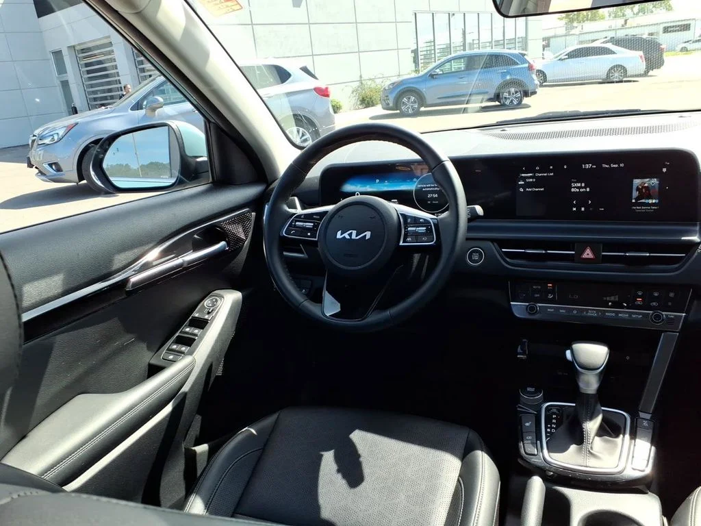 Used 2024 Blue Kia EX image 16