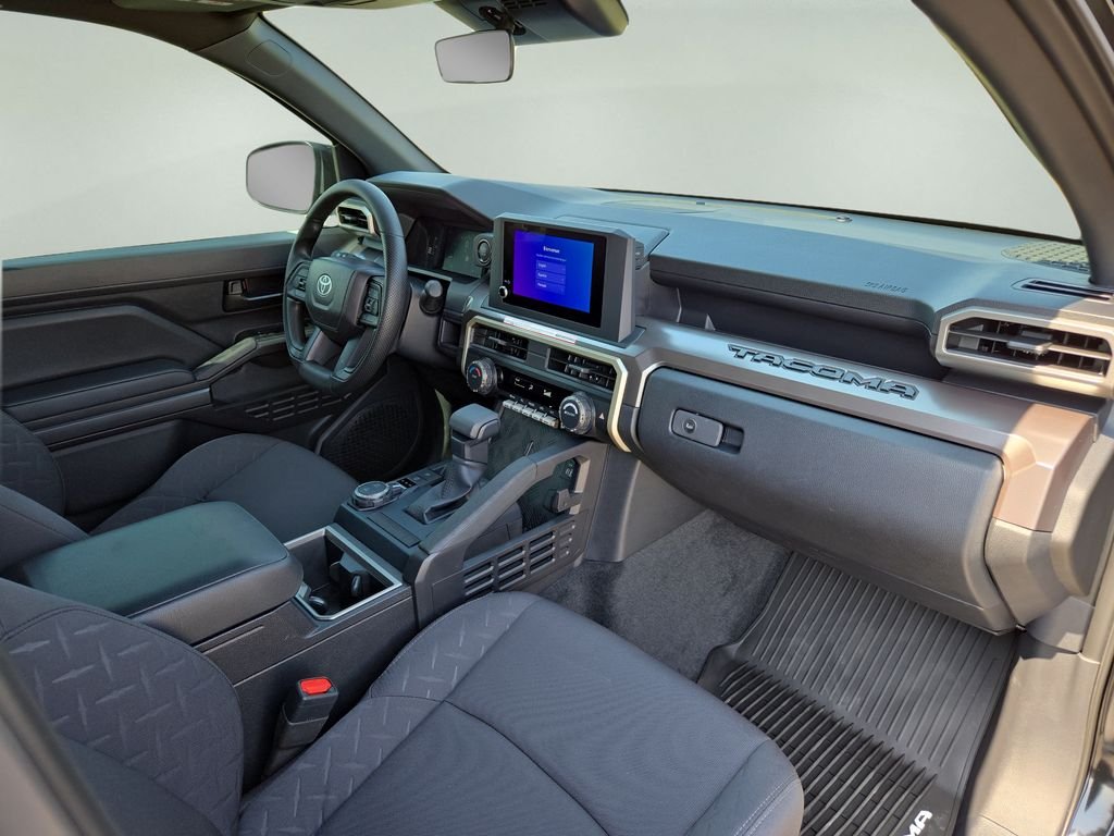 2025 Toyota Tacoma SR5 - Photo 29