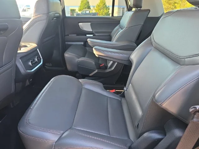 Used 2025 Black Ford Active image 16