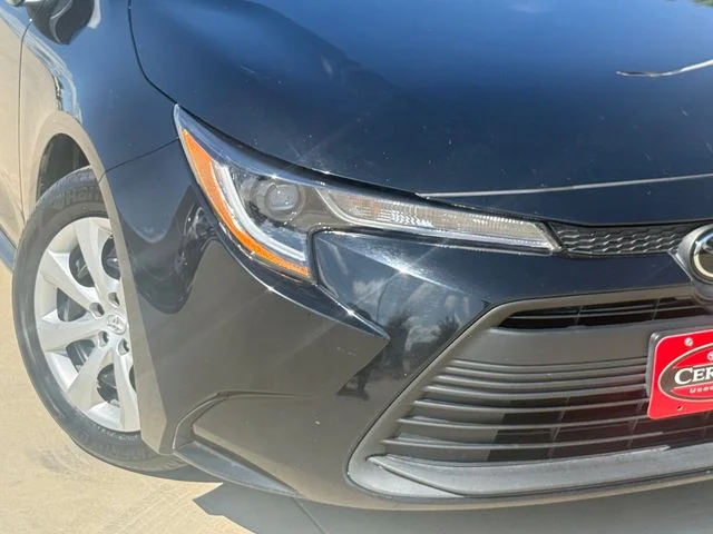 Used 2025 Midnight Black Metallic Toyota LE image 5