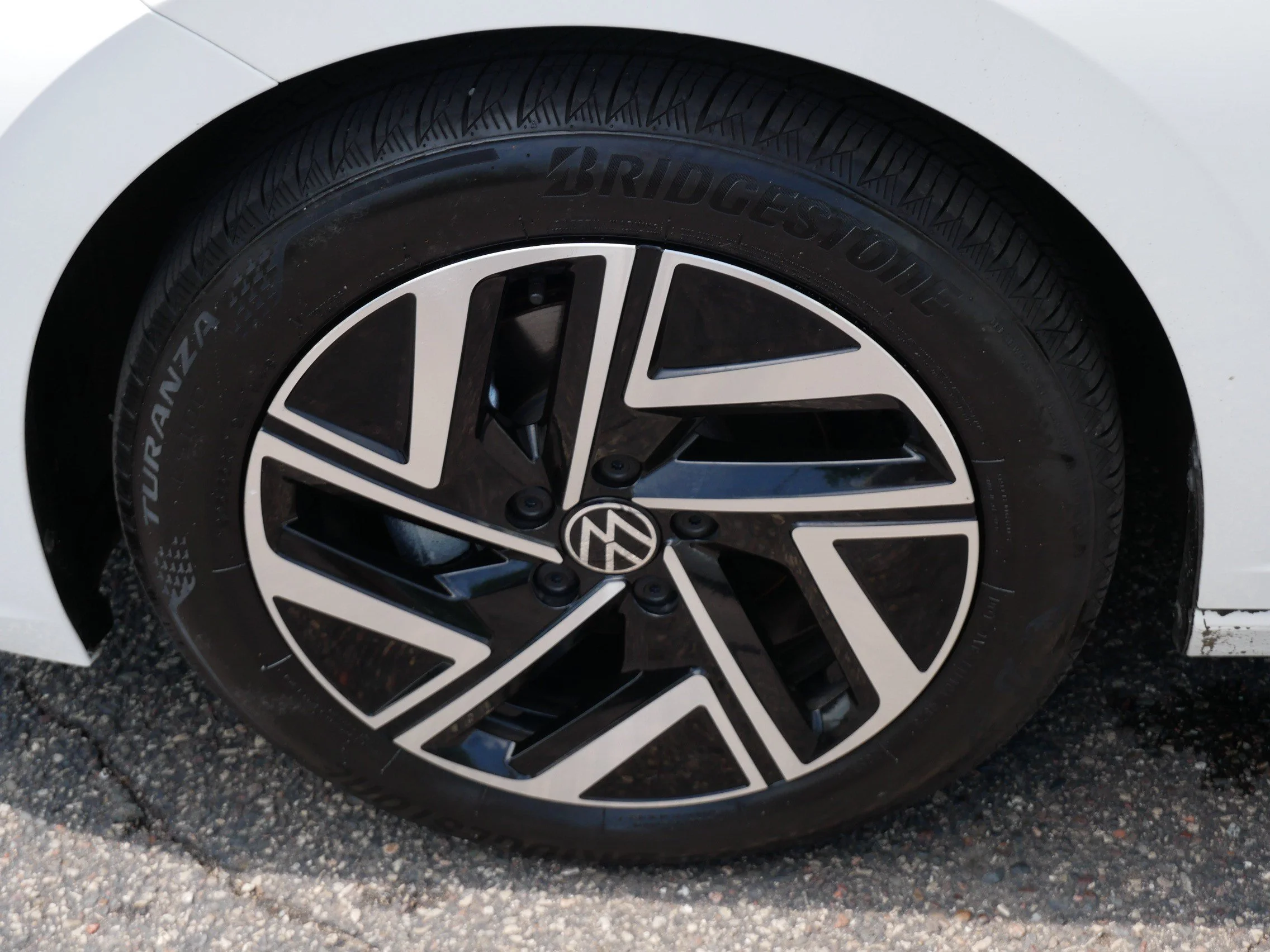 Certified Used 2024 Opal White Pearl Volkswagen SEL image 15