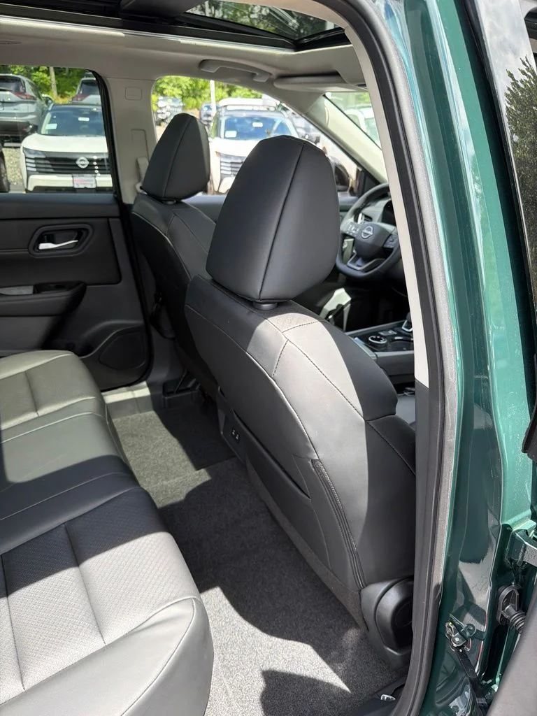 New 2026 Obsidian Green Pearl Nissan Dark Armor™ image 27