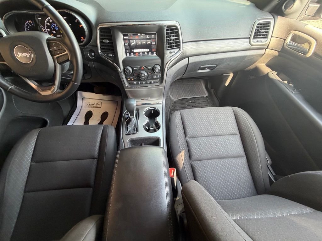 Used 2021 Billet Silver Metallic Jeep Laredo E image 11