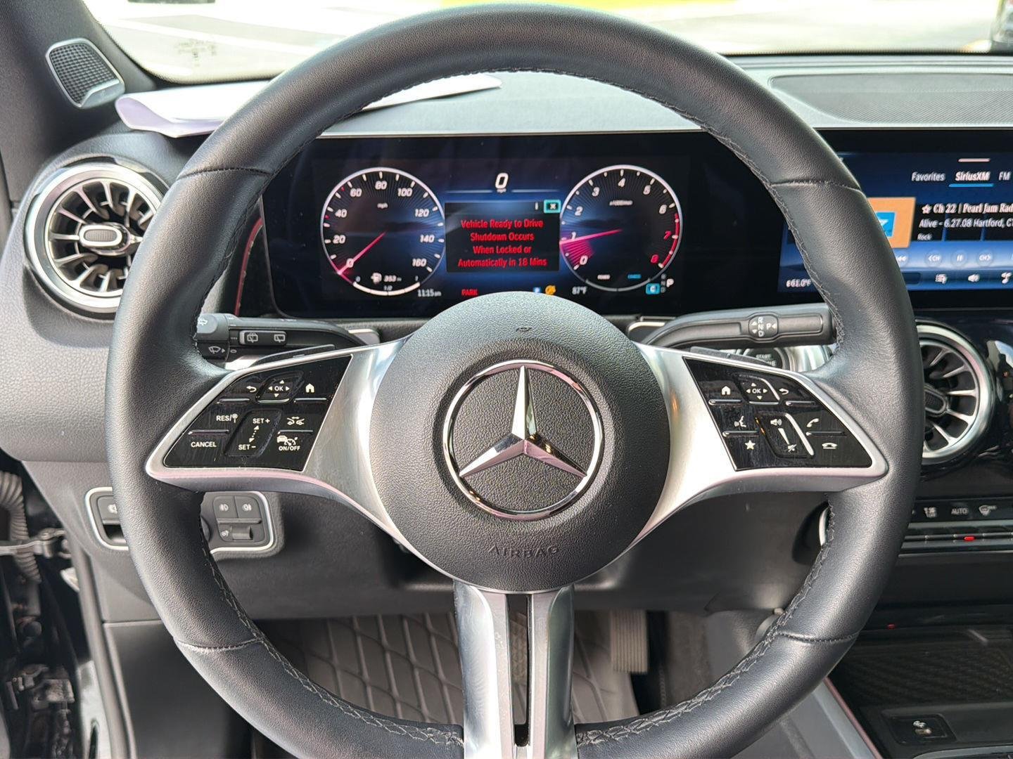 Used 2024 Night Black Mercedes-Benz GLB 250 image 19