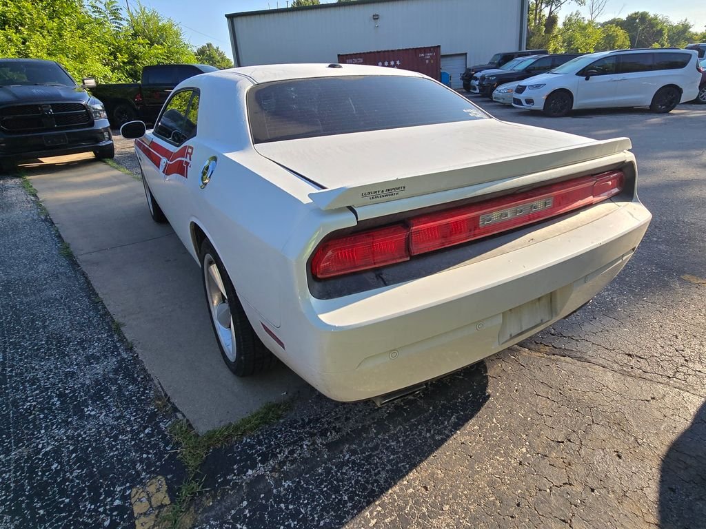 Used 2014 White Dodge R/T image 5