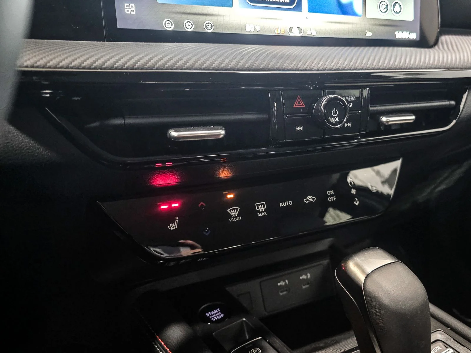 2026 Nissan KICKS SR AWD - Photo 32