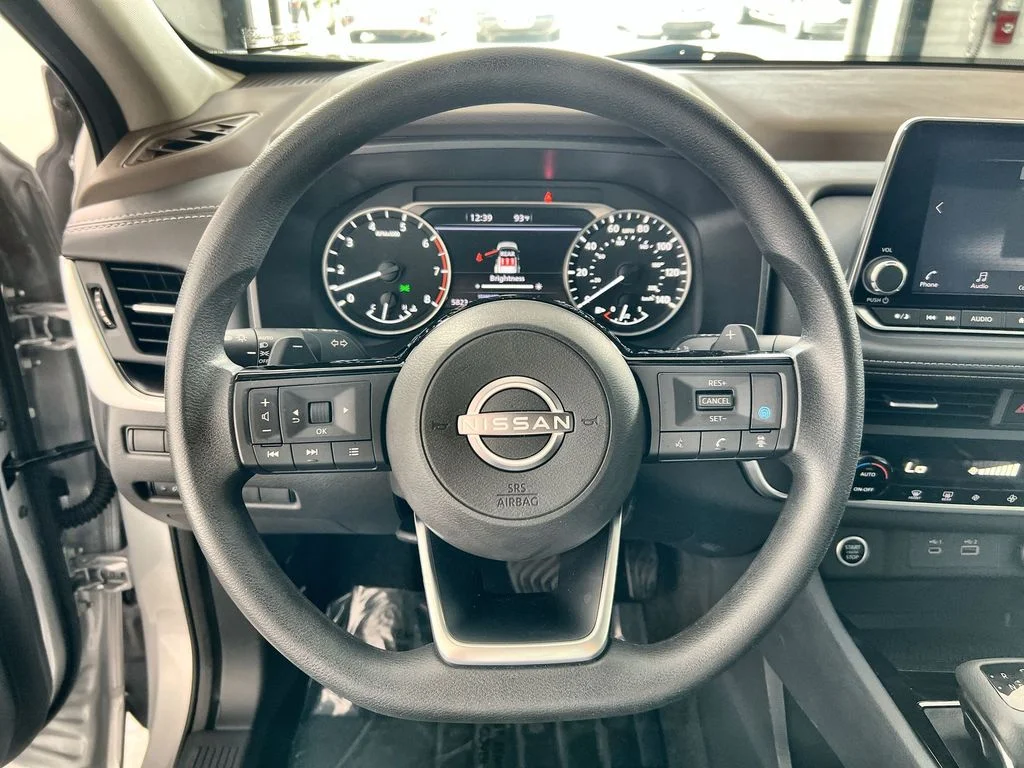 Certified Used 2023 Silver Nissan SV image 11