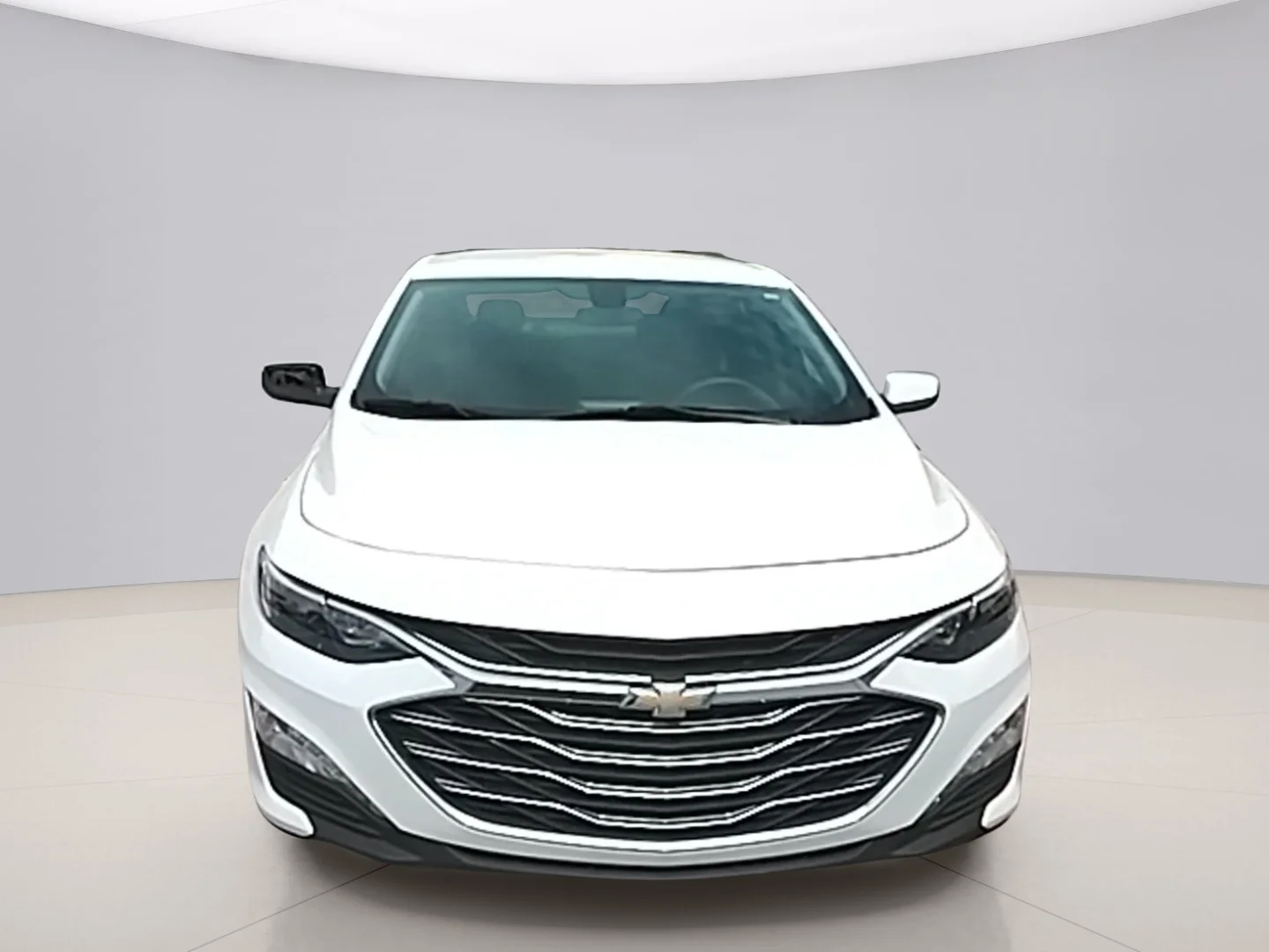 Used 2019 White Chevrolet  image 8
