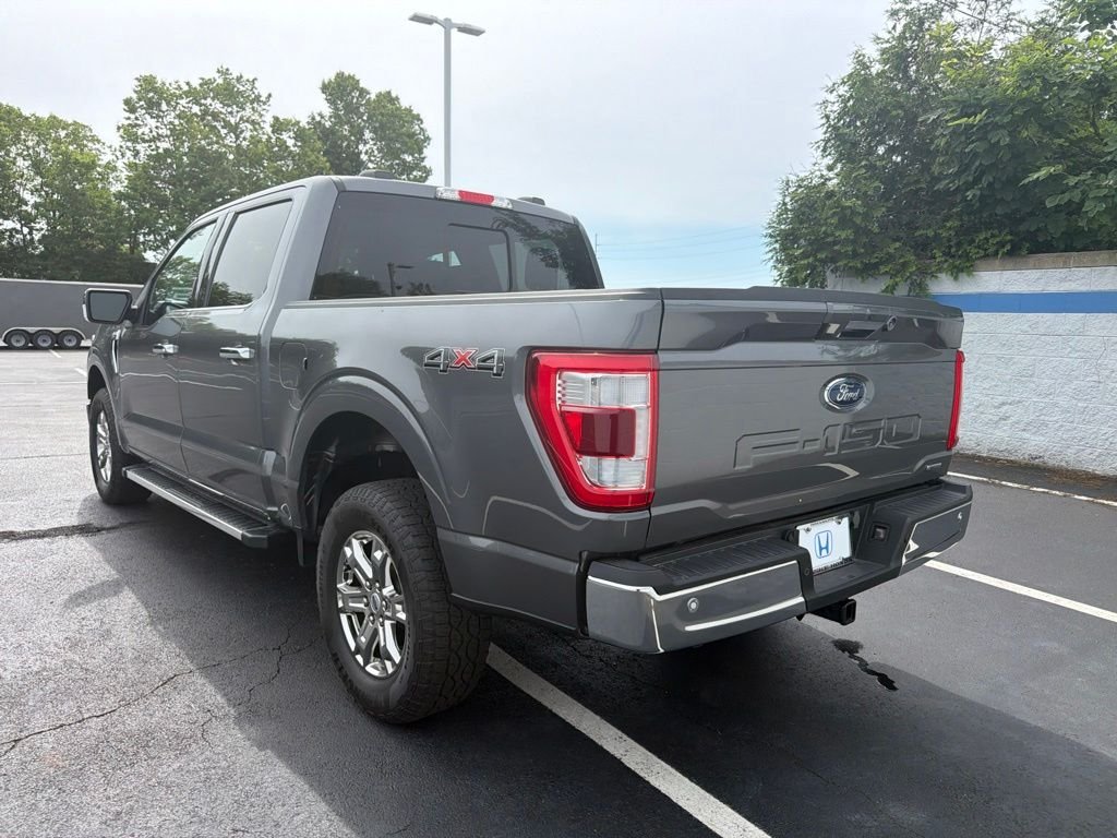 Used 2023 Gray Metallic Ford Lariat image 3