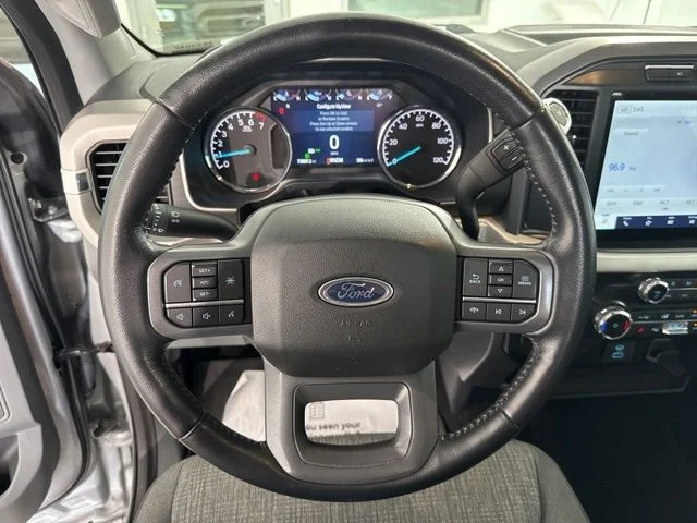 Used 2022 Silver Ford XLT image 24