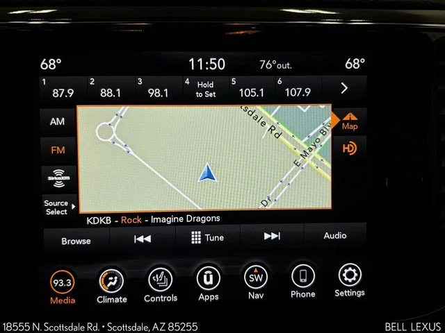 Used 2022 White Jeep Laredo X image 15