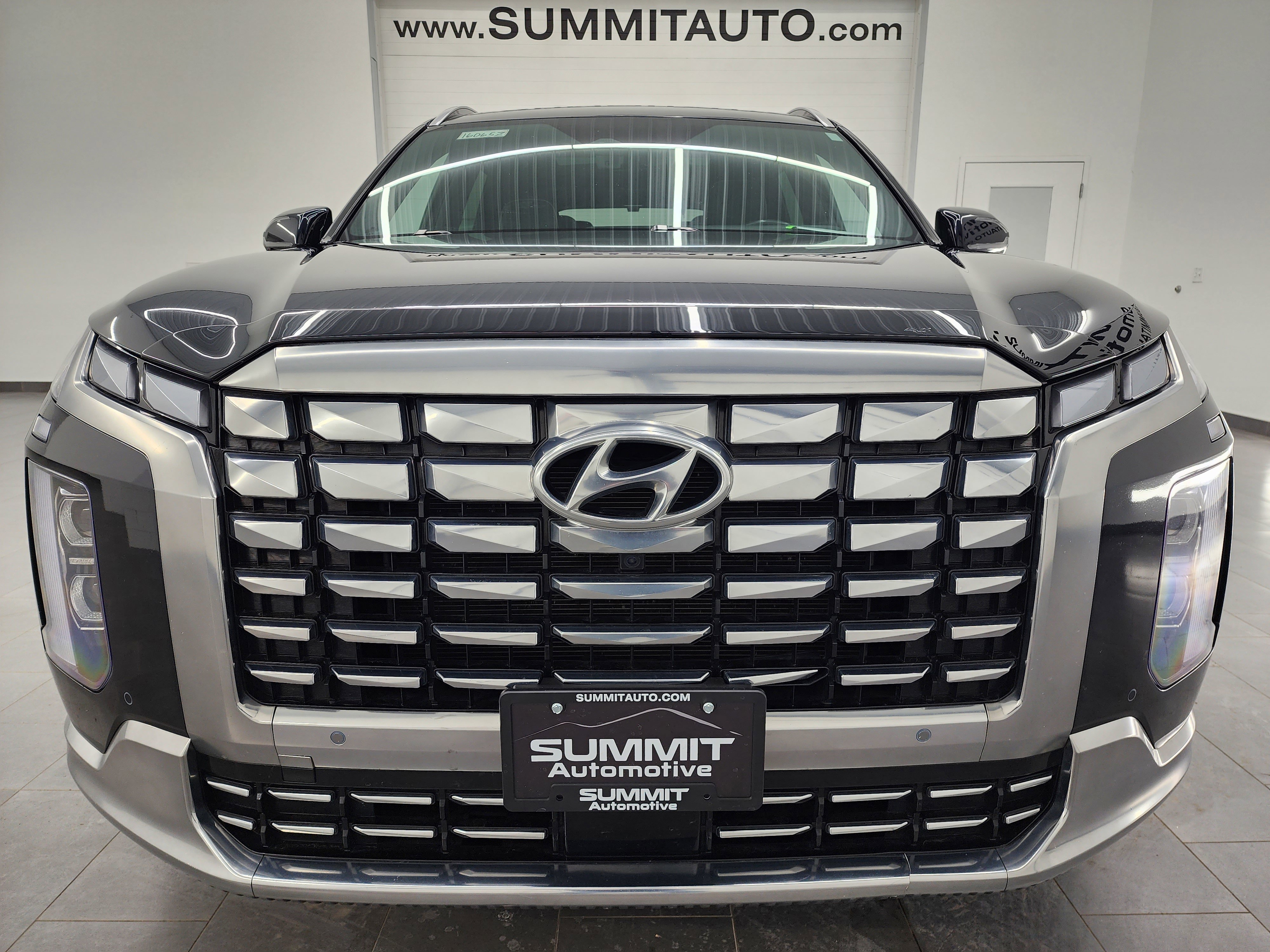 Used 2024 Moonlight Cloud Hyundai Calligraphy: CALLIGRAPHY-AWD-QUADS-THIRD-NAV-PANO-ADAPTIVE CRUISE-1 OWNER image 26