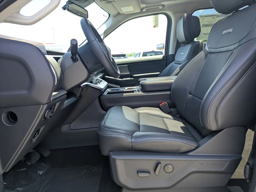 New 2026 Glacier Gray Metallic Tri-Coat Ford Platinum image 25