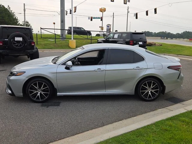 Used 2024 Silver Toyota SE image 4