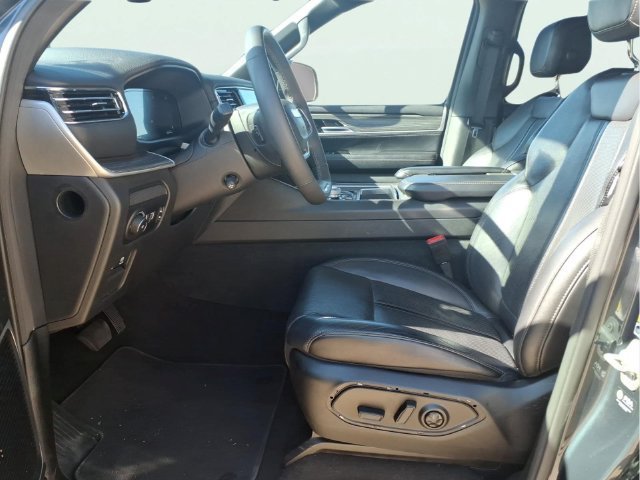 Used 2024  Jeep Series II image 19