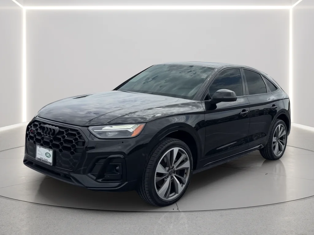 Used 2024  Audi Premium Plus image 1