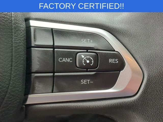 Used 2024 Gray Jeep Latitude image 17