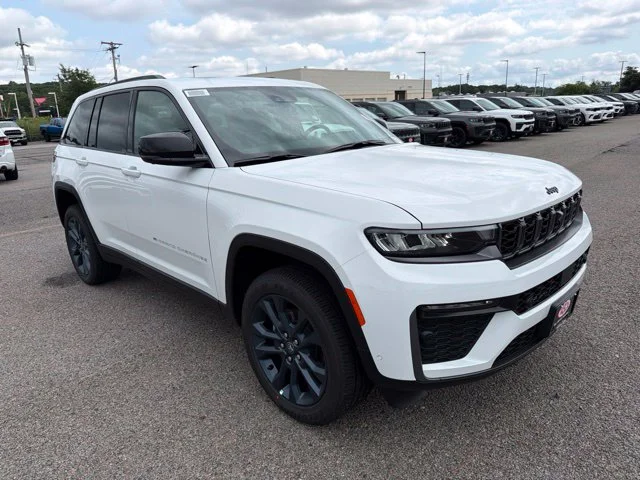 New 2026 White Jeep  image 1