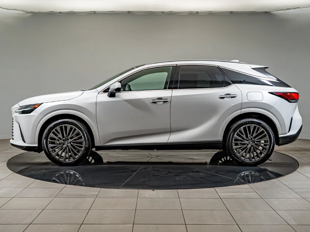 New 2026 Eminent White Pearl Lexus LUXURY image 8