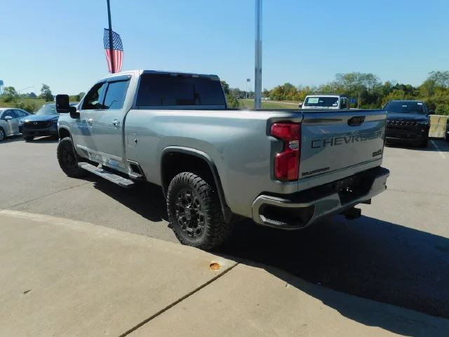 Used 2024 Gray Chevrolet High Country image 32