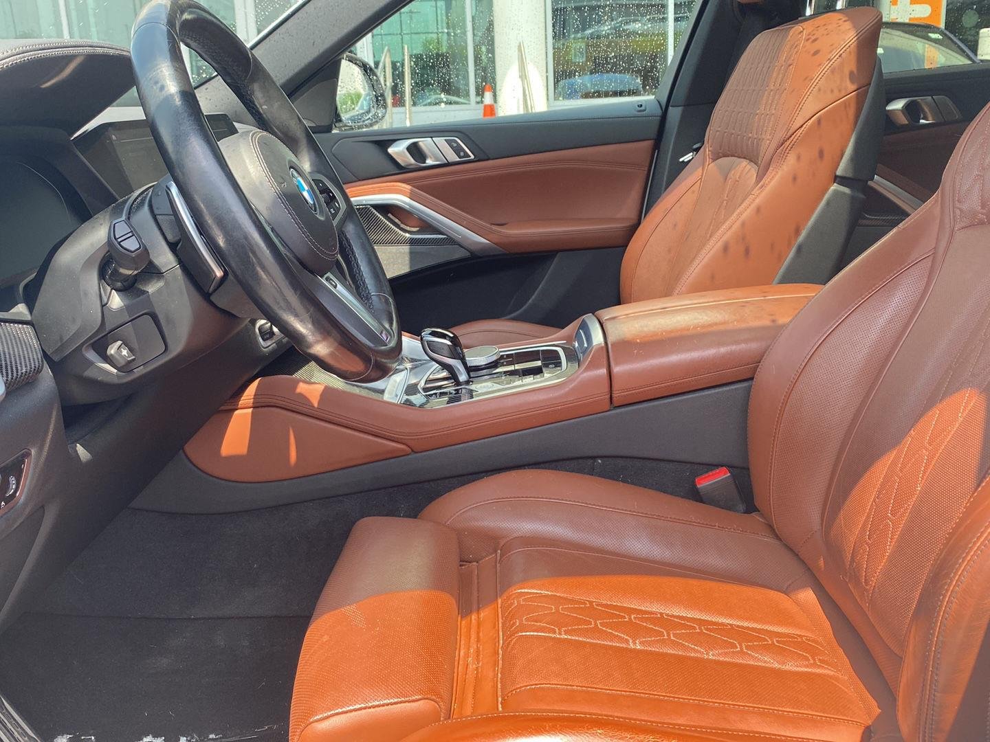 Certified Used 2023 Mineral White Metallic BMW M50i image 6