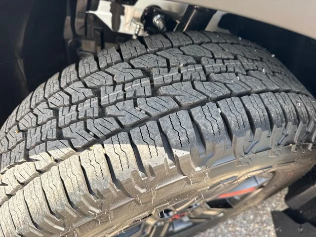 New 2026 Everest White Pearl TriCoat Nissan Rock Creek® image 27