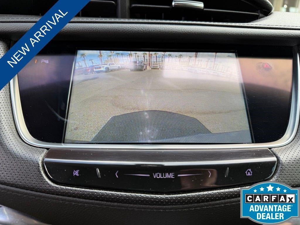 Used 2018 BRONZE DUNE METALLIC Cadillac Luxury AWD image 13