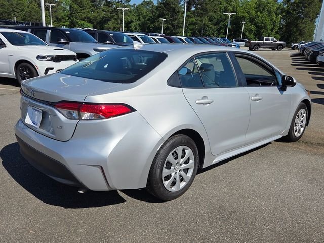 Used 2023 Silver Toyota LE image 12