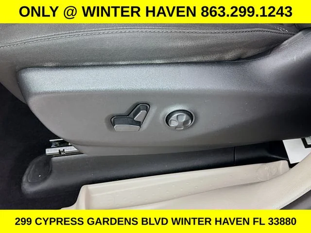 Used 2024 Black Chrysler LX image 18