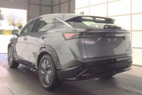 Used 2023 Gun Metallic Nissan ENGAGE image 4