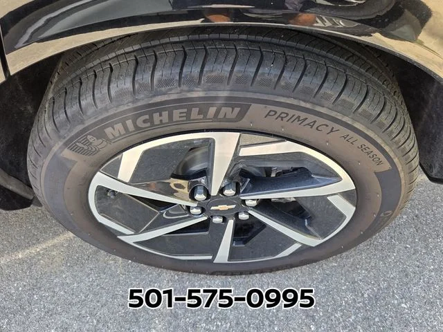 Used 2025 Black Chevrolet LT image 7