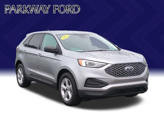 Used 2024 Silver Ford SE image 7