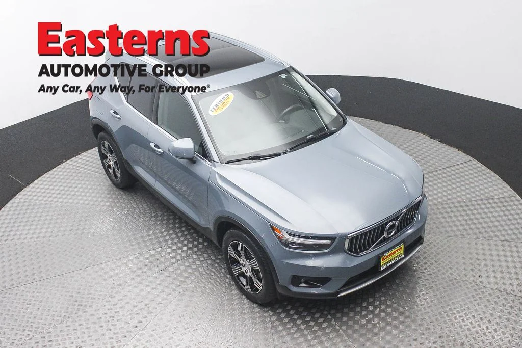 Used 2021 Gray Volvo T4 Inscription image 3