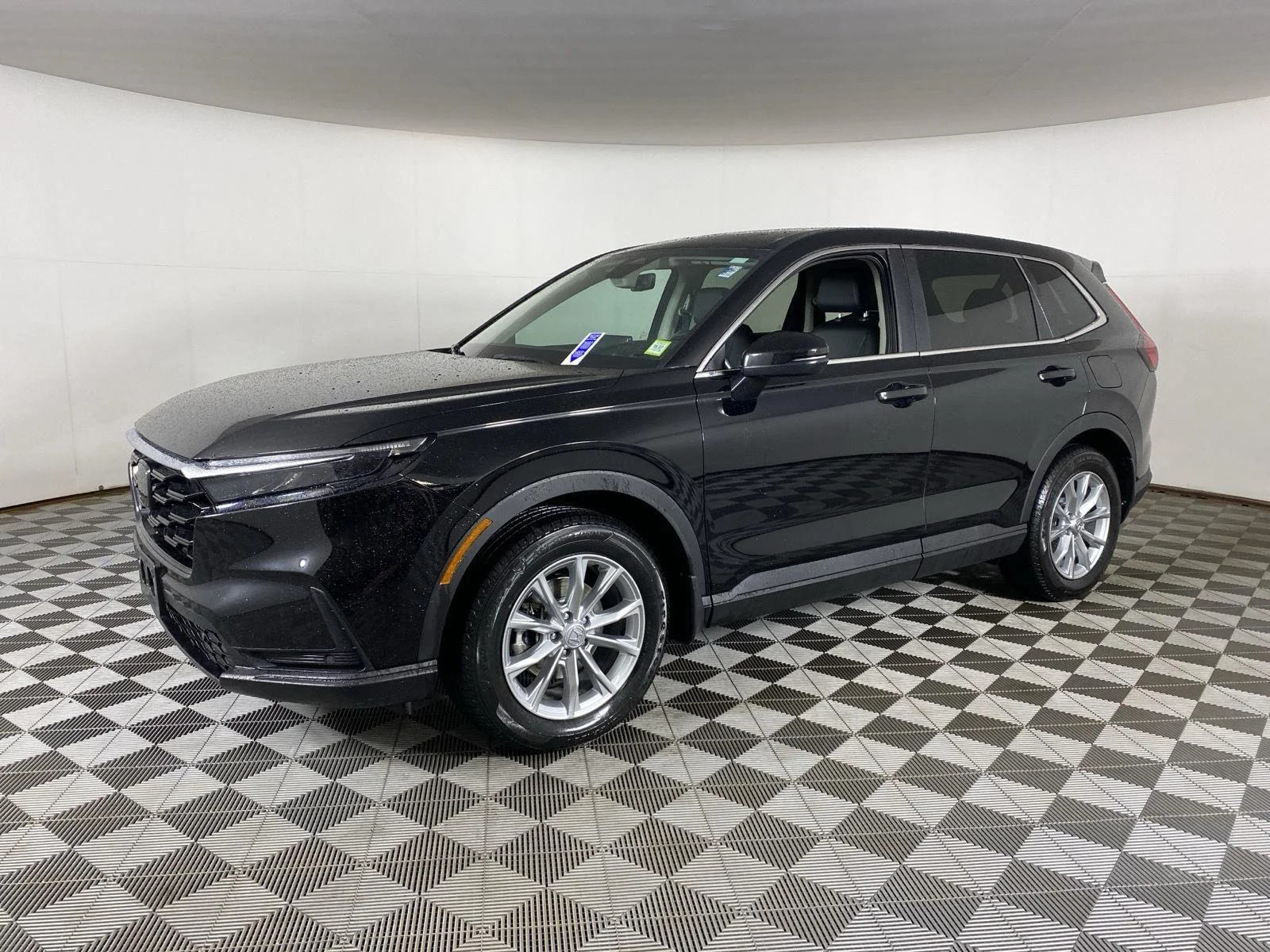 Used 2024  Honda EX-L image 3
