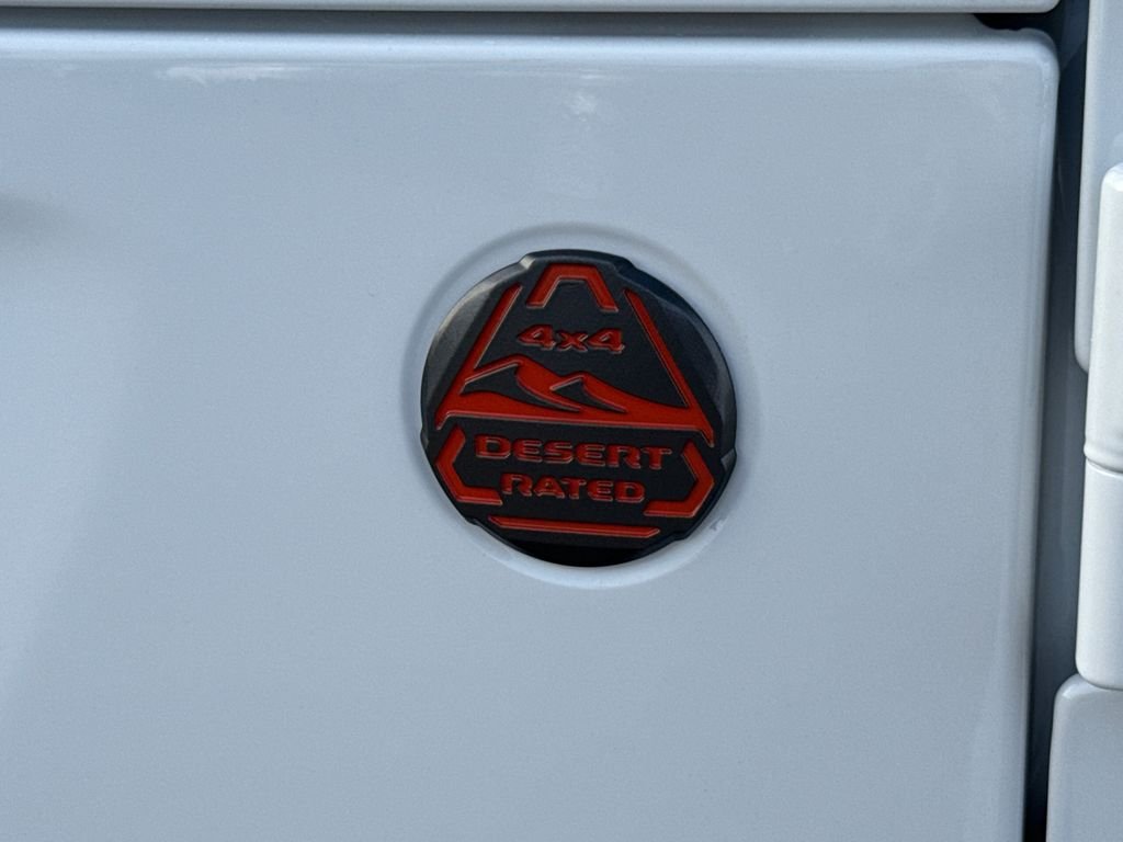 New 2026 Bright White Clearcoat Jeep Mojave image 8