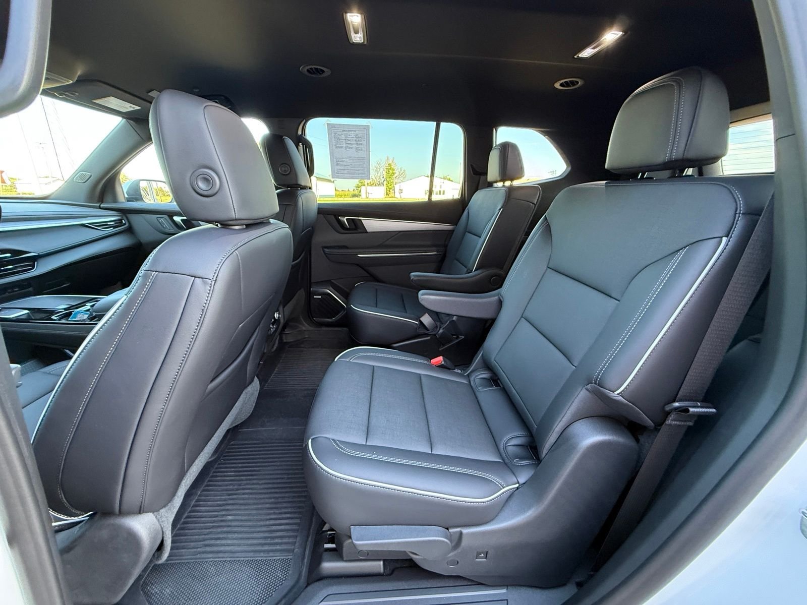 Used 2026 Summit White Buick Preferred image 15