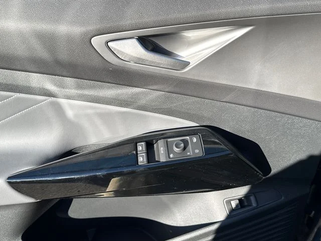 New 2026 Pure Gray Volkswagen Pro S image 40