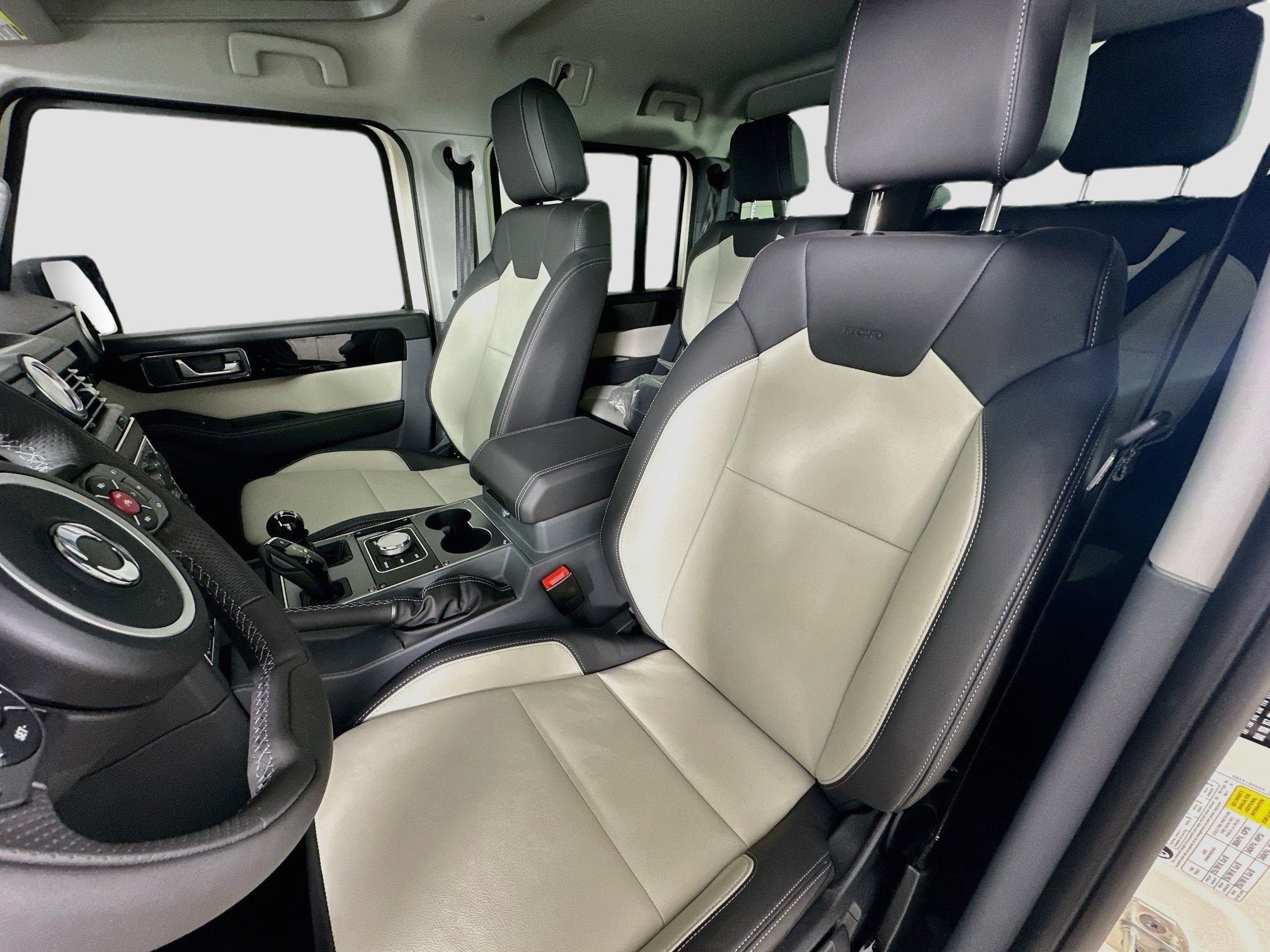 New 2025 Scottish White INEOS Fieldmaster Edition image 35