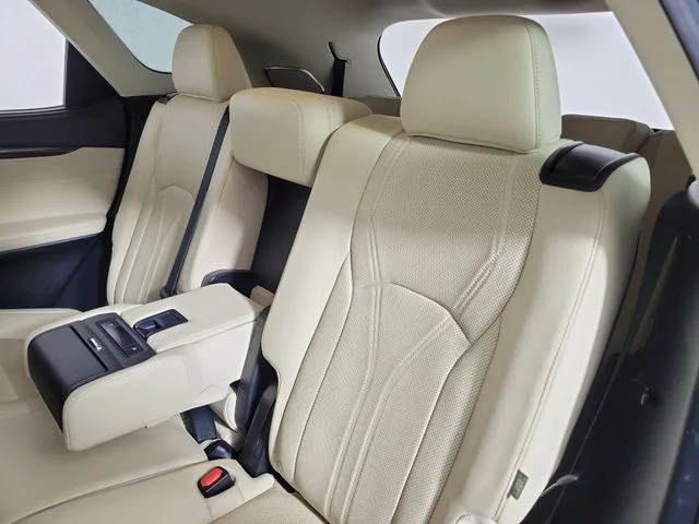 Used 2022 Black Lexus 350L image 13