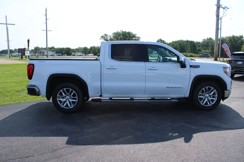 Used 2021 Summit White GMC SLT image 21
