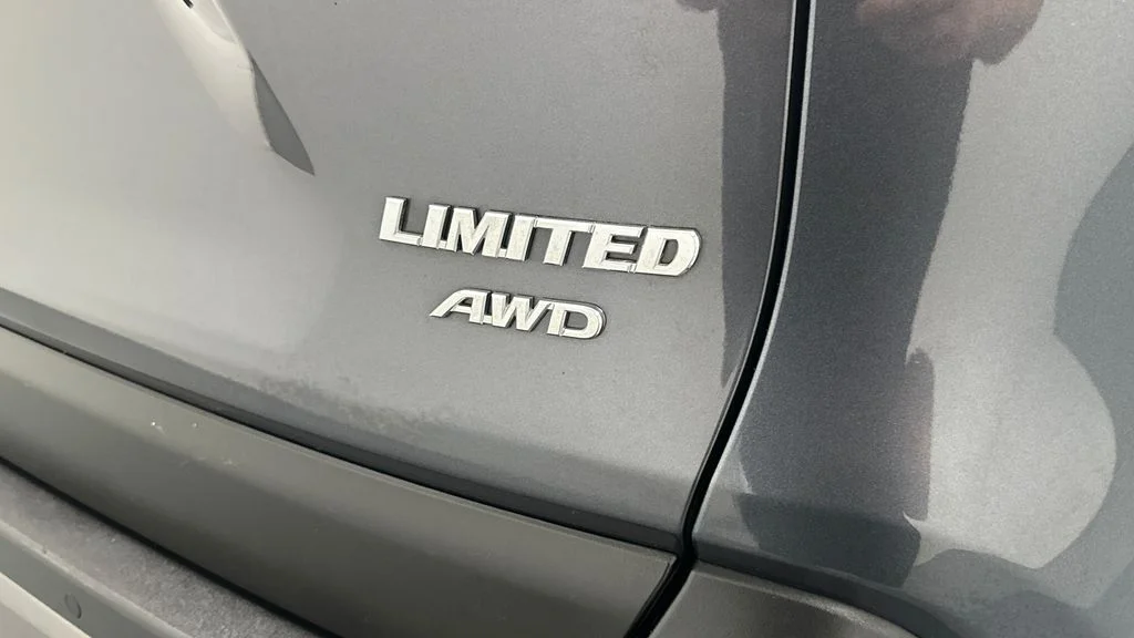Used 2020 Gray Toyota Limited image 20