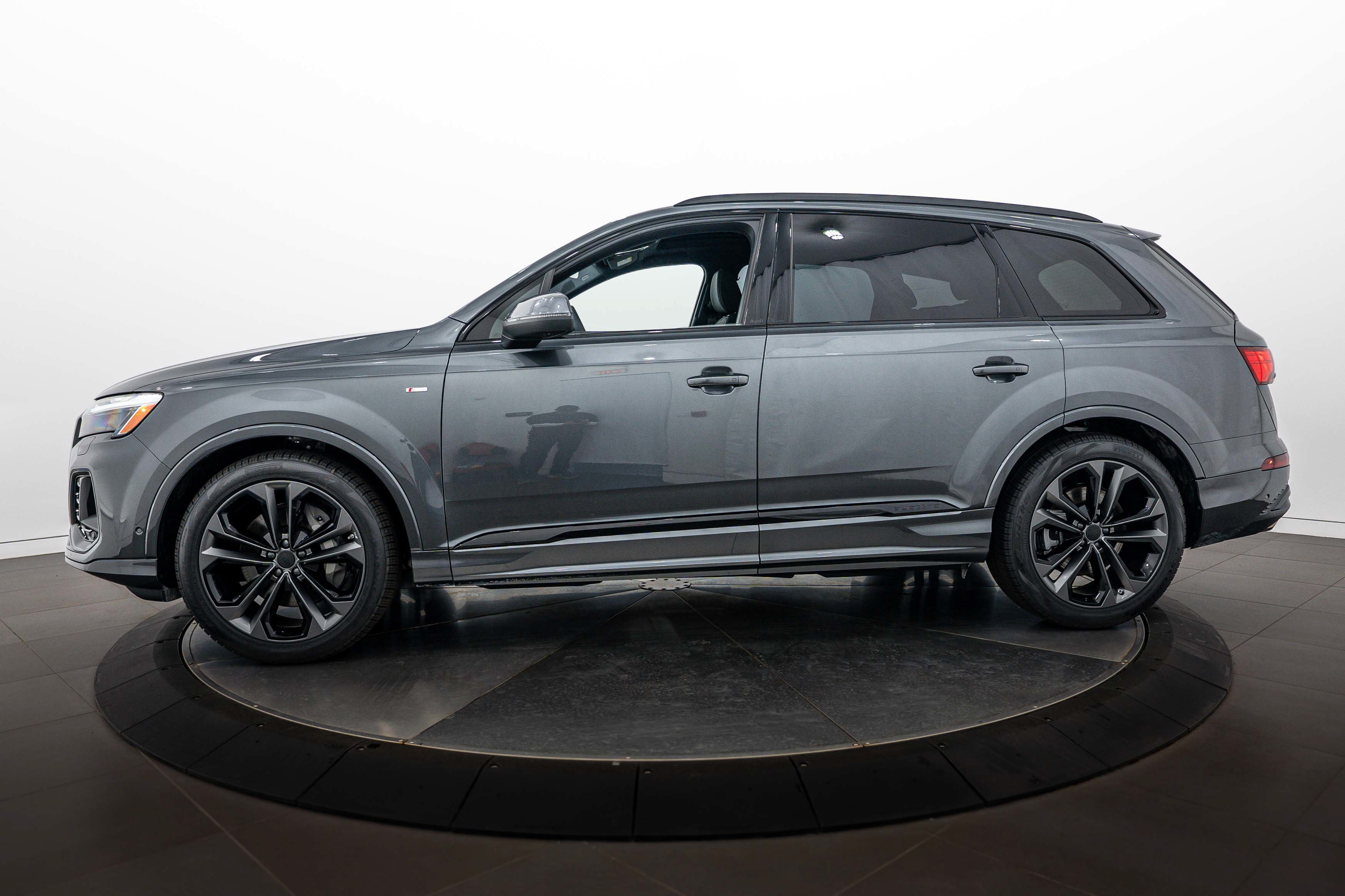 New 2026 Daytona Gray Audi S line Premium Plus image 7