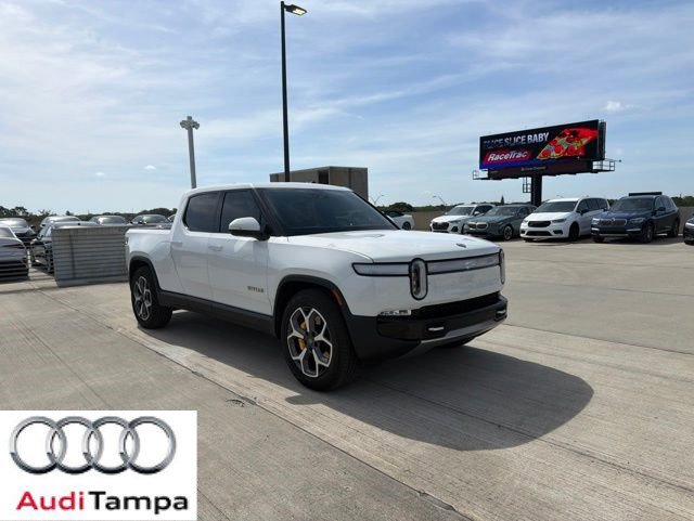 2023 Rivian R1T Adventure Quad-Motor Large Pack's photo