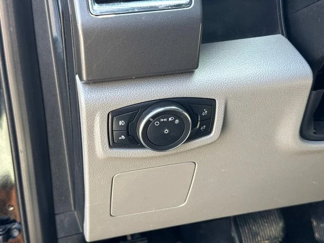 Used 2017 Black Ford XLT image 25