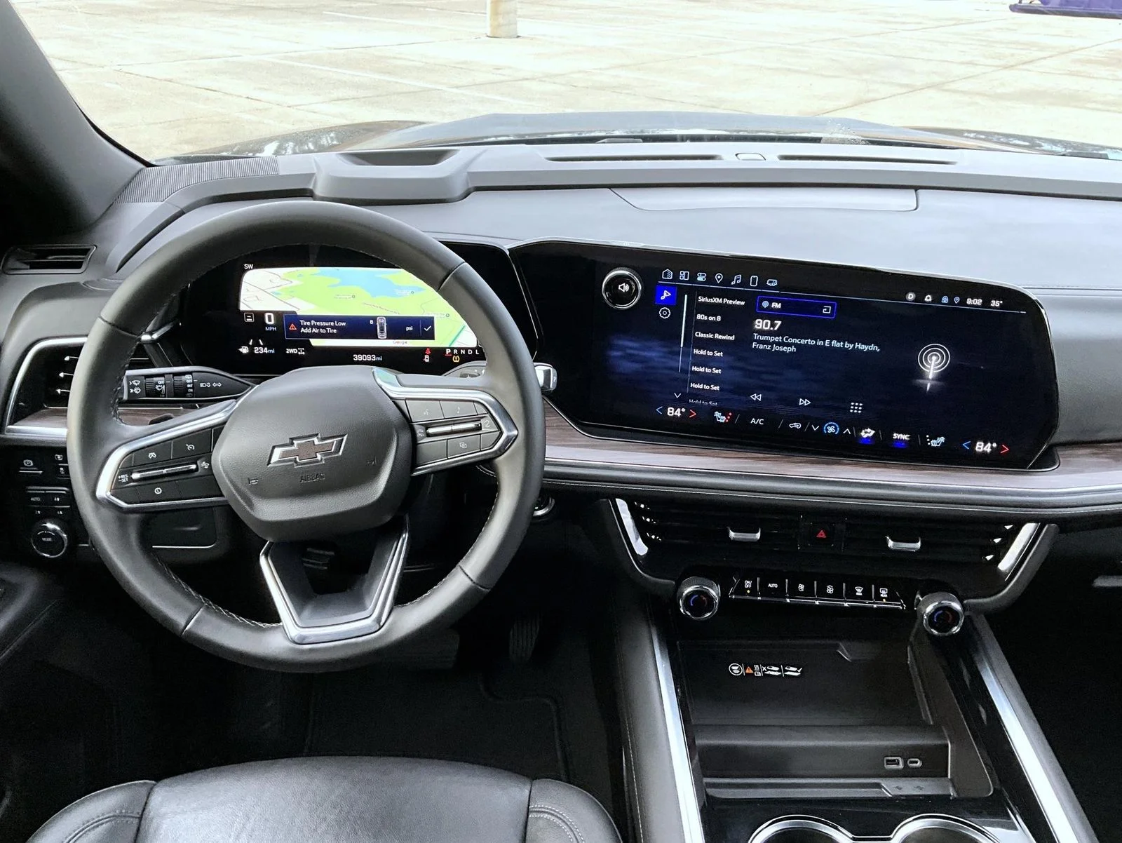 Used 2025 Black Chevrolet Z71 image 13