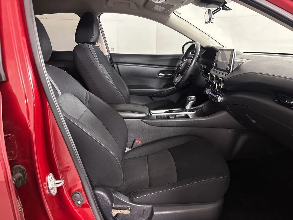 Used 2021 Red Nissan SV image 40